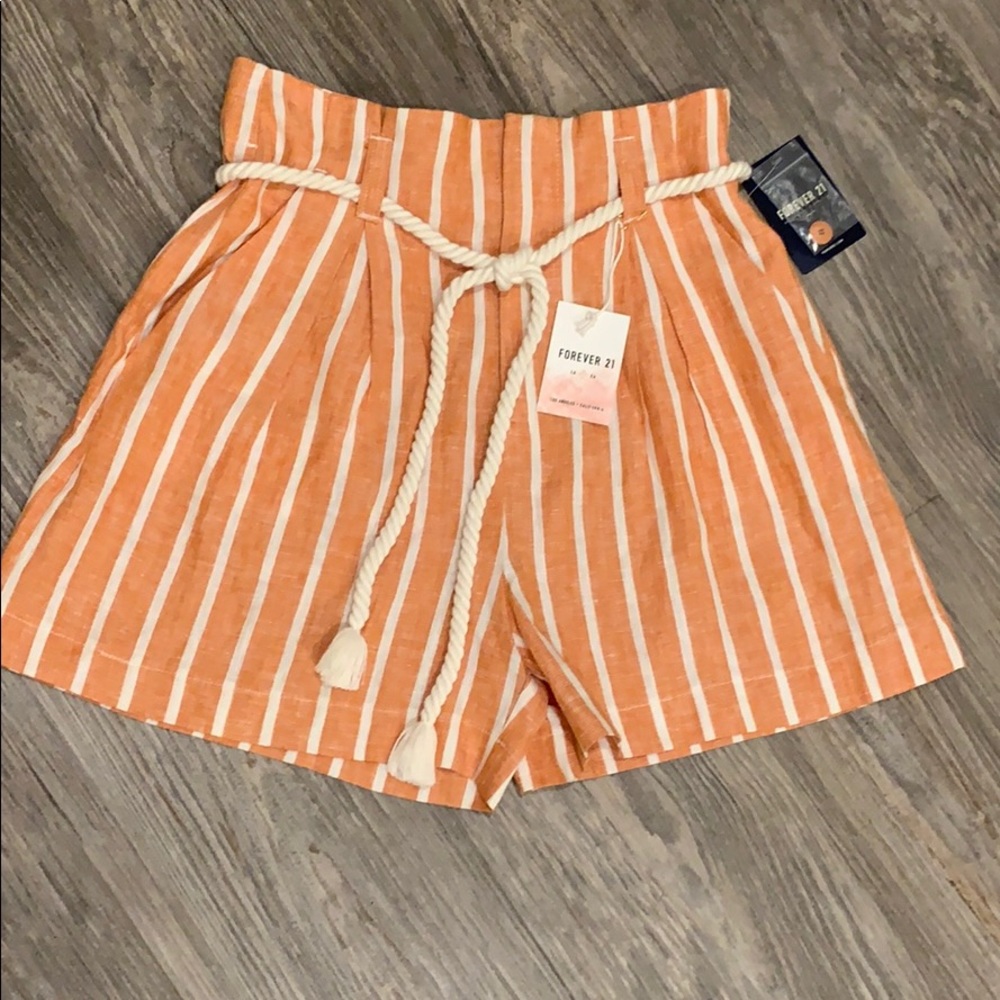 Linen shorts